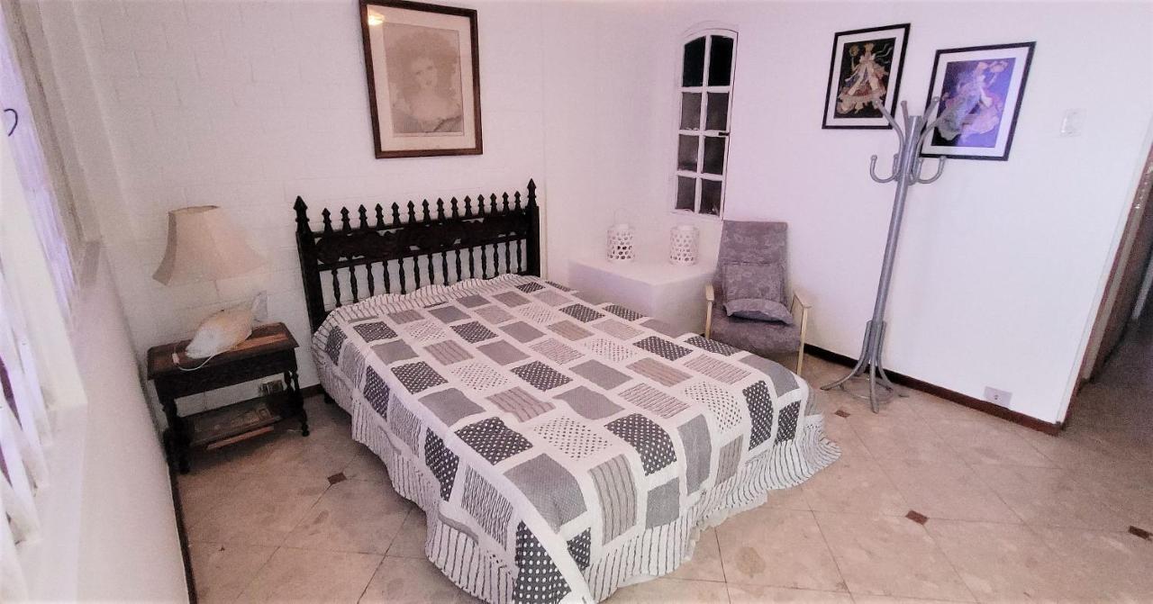 Casa Ampla E Arejada, Apenas 100 Metros Do Mar Río de Janeiro