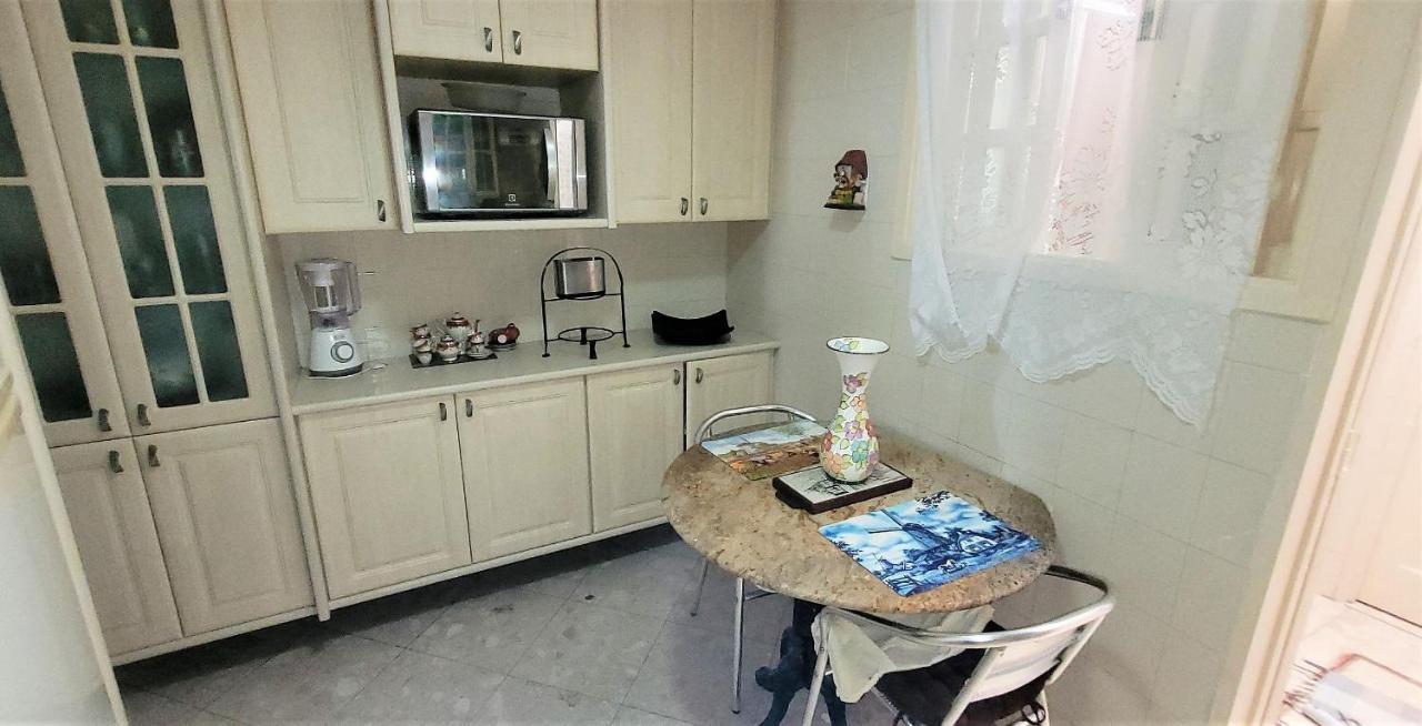 Сasa de vacaciones Casa Ampla E Arejada, Apenas 100 Metros Do Mar *