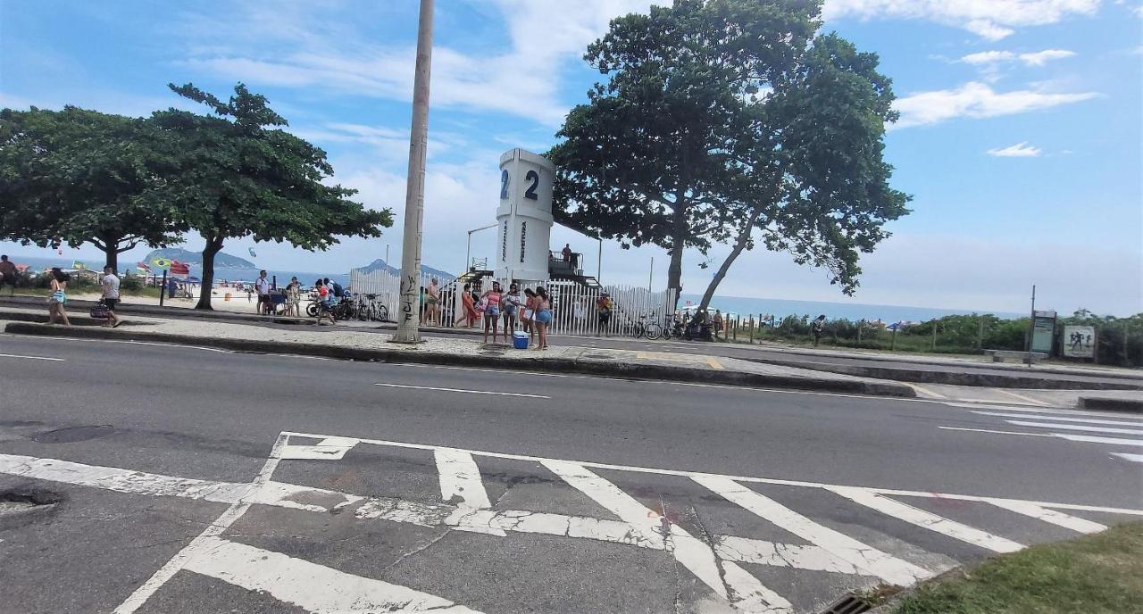 Casa Ampla E Arejada, Apenas 100 Metros Do Mar *